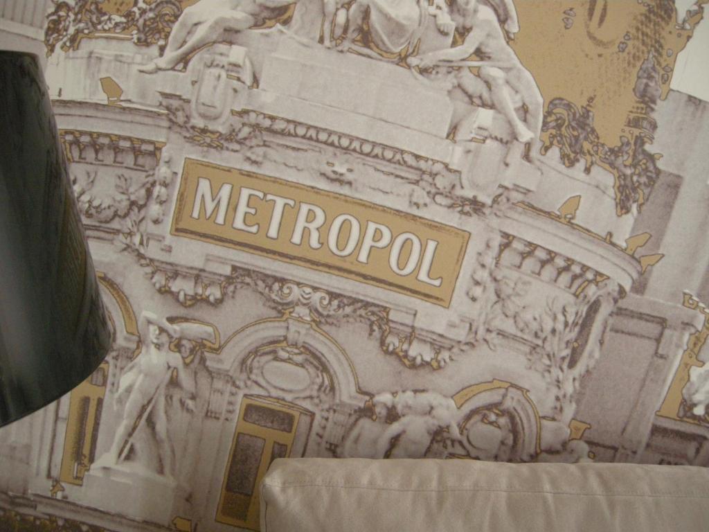 Metropol Rooms Madri Quarto foto